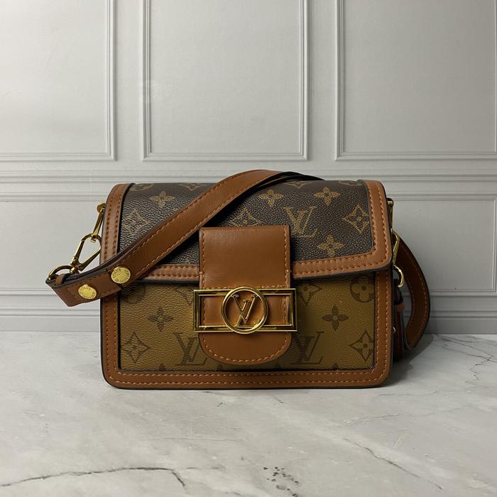 LVbolsa dauphine mini bag preloved