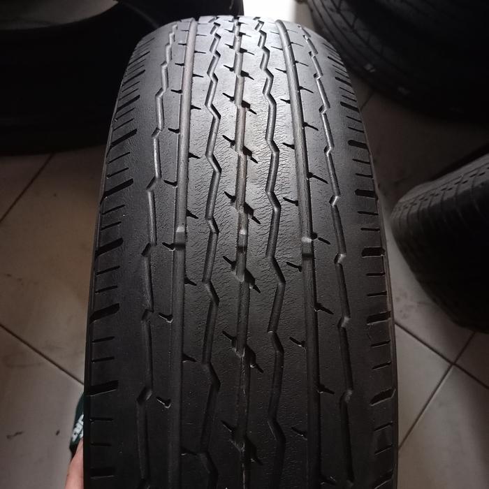 ban mobil ring 15 merek toyo 195 r15