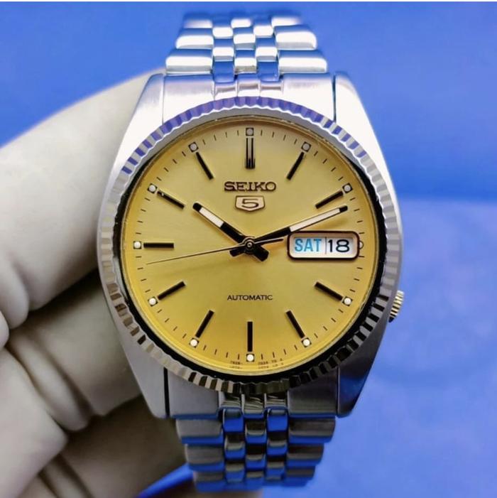 Seiko snxj92k1 datejust president