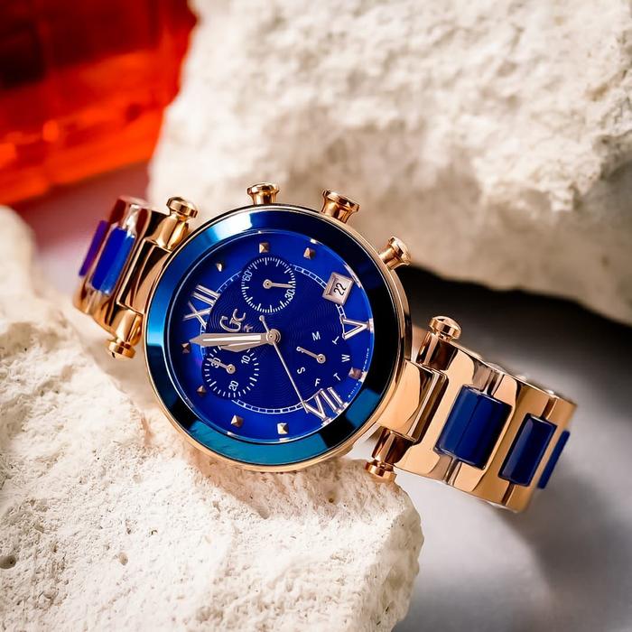 GC Guess Jam Tangan Wanita Y05009 Chronograph Stainless Steel 37mm Quartz Japan Movement Fullset Box