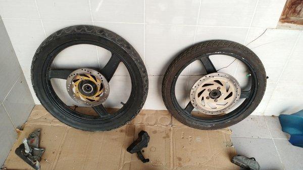 Velg Ori Ninja R Ss Fullset Dengan Ban Dan Piringan