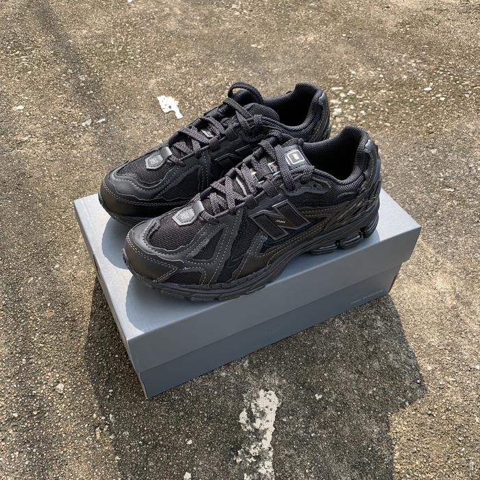 New Balance 1906D Black Original