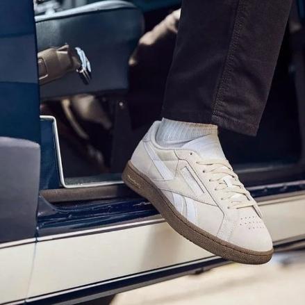 Reebok Club Grounds UK - Stucco Chalk Gum Suede