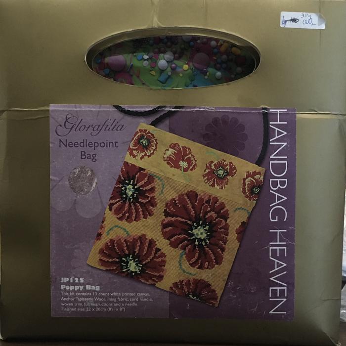 2022 - 314 diy kit Cross stitch handbag heaven