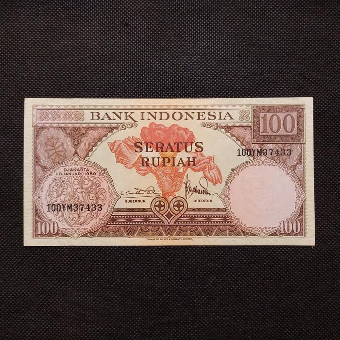 Uang Kuno 100 Rupiah Seri Bunga/Burung Rangkong Tahun 1959
