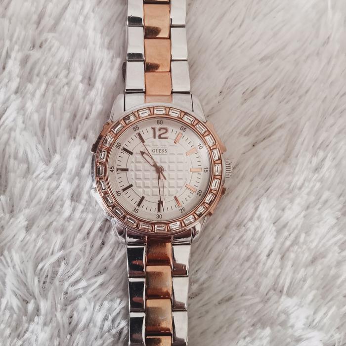 jam tangan guess second
