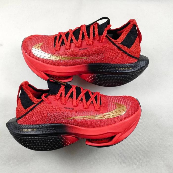 For men Nike zoomx alphafly next% 2 red gold black