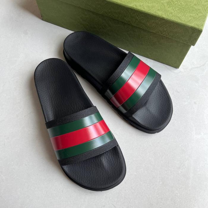 GUCCI TREK SLIDE