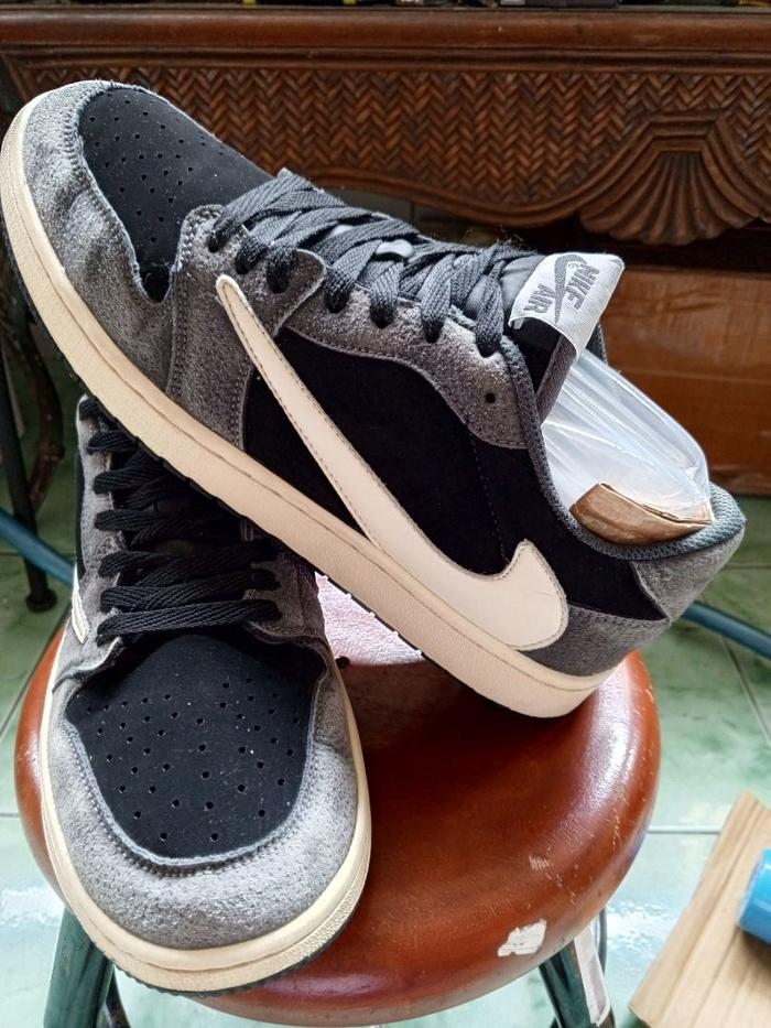 Nike Travis Scott "Black Phantom" Size 44