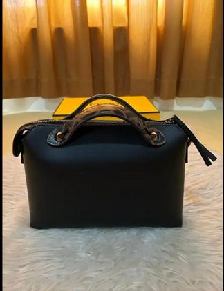 TAS WANITA BRANDED FENDI HAND BAG SELEMPANG LUXURY BAGS MEWAH MURAH