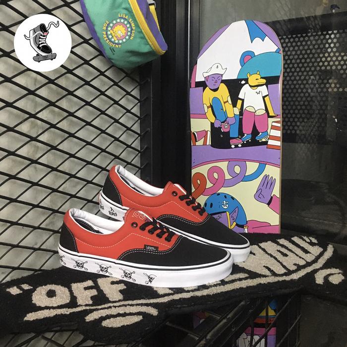 Vans Era New Varsity Black/ High Risk Red Original