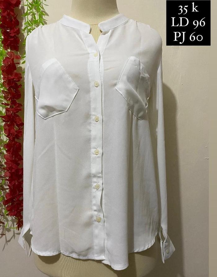 PRELOVED BLOUSE WANITA PUTIH POLOS