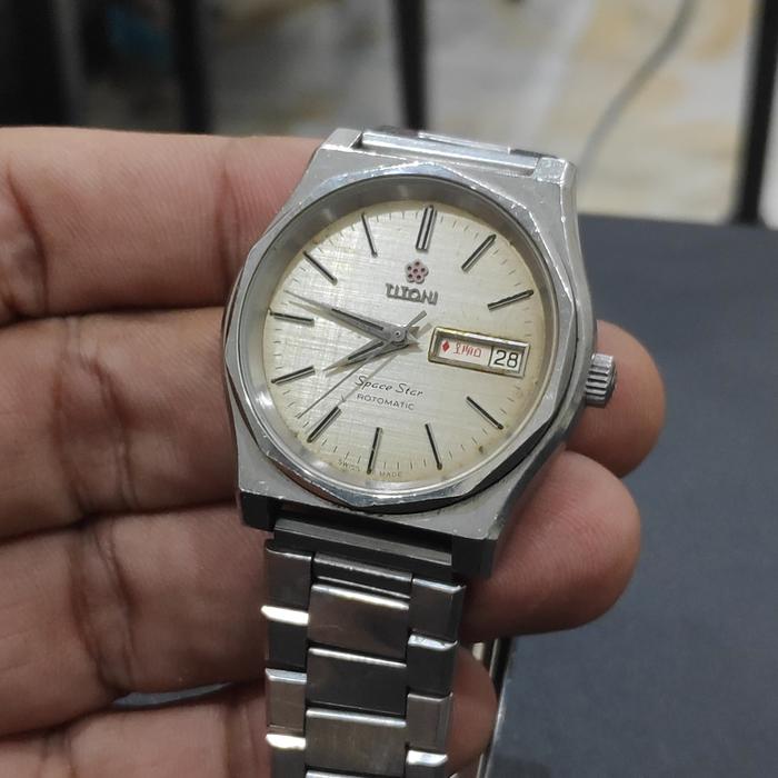 TITONI SPACE STAR ROTOMATIC 2200 21J LINEN DIAL