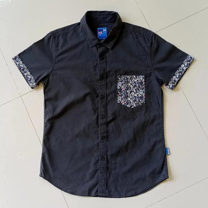 Kemeja Mambo