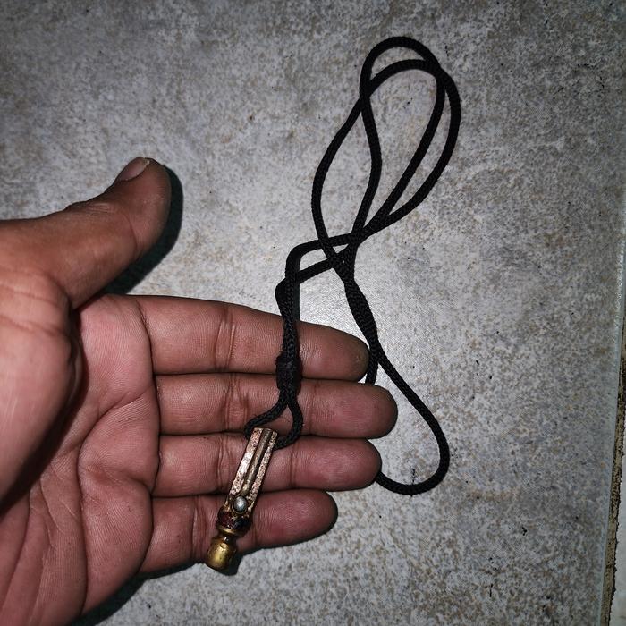 kalung bandul pusaka kiontoksumo warisan trun temurun sangat wingit