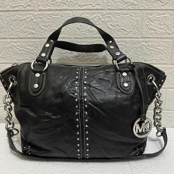 Tas tophandle kulas MK Astor Studded