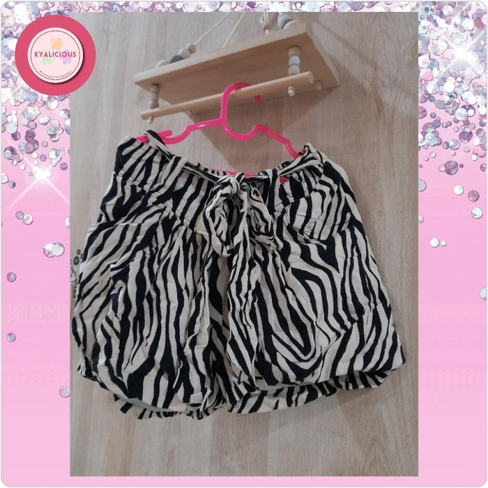 preloved celana gemes anak size M 1-3 tahun loreng lucu banget