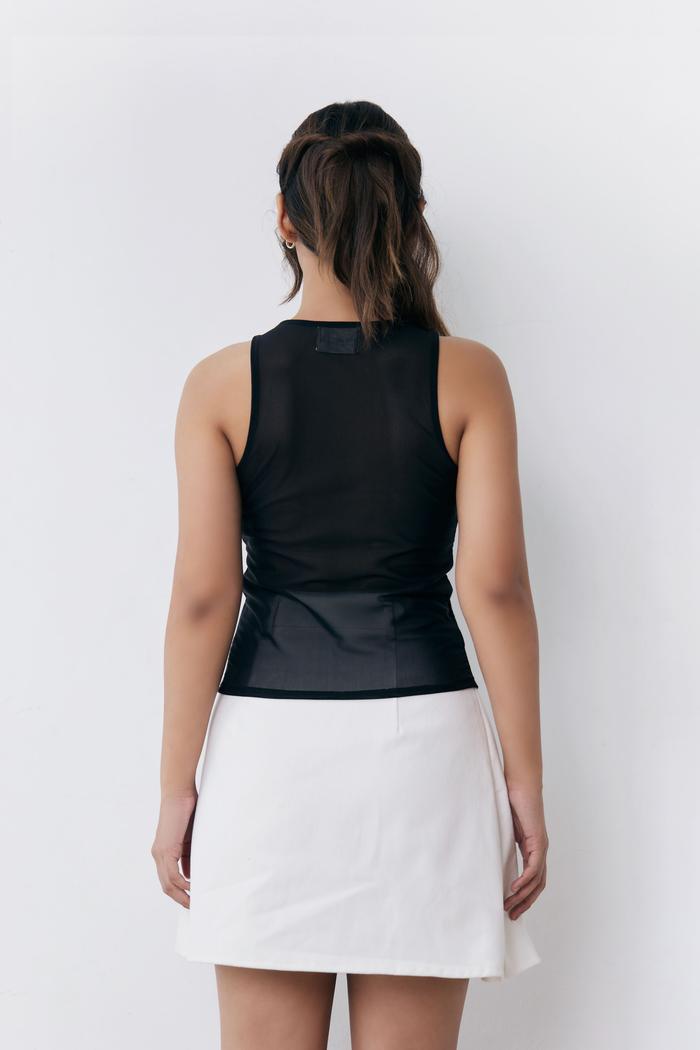 Yoru Top