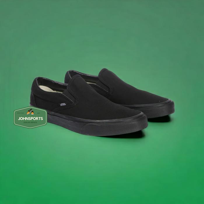 Sepatu Sneakers Flat Shoes Kasual Kerja Slop Hitam Polos Pria Vans Slip On Full Black