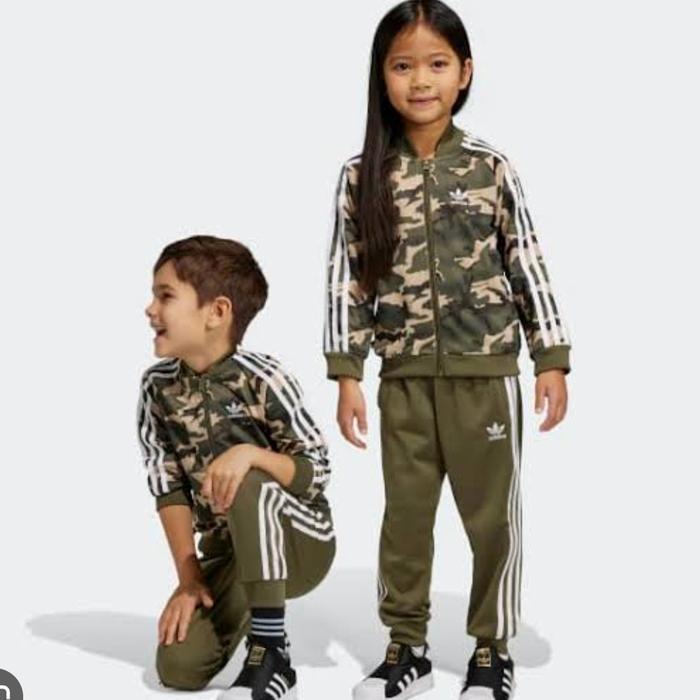 Tracksuit Anak ADIDAS Camo SST Set TrackSuit IC2129 Original 100% BNWT