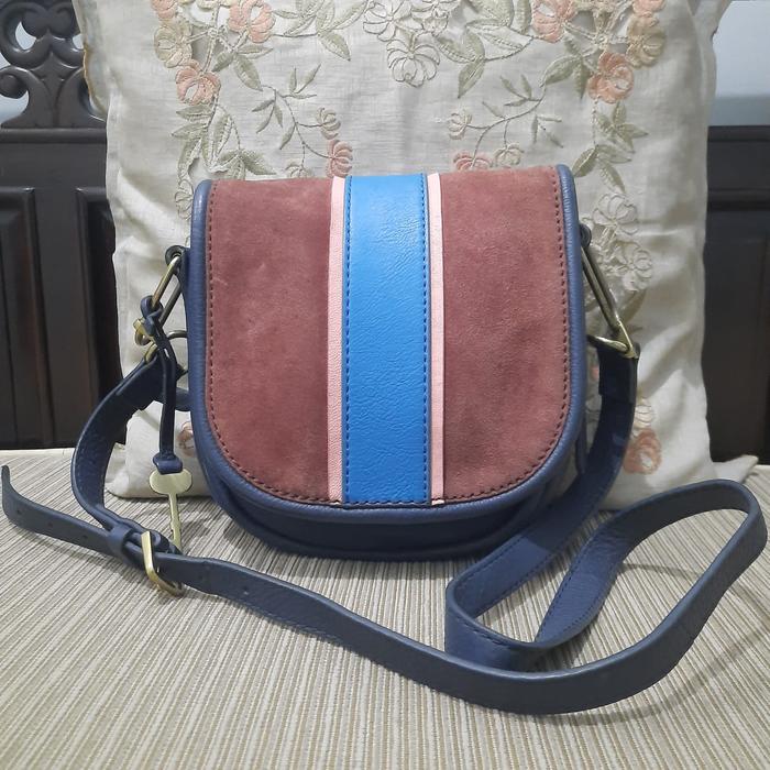Tas Wanita Branded Second Fossil Tas Selempang1