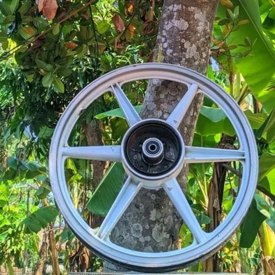 Velg Belakang Palang 6 For Honda Supra Revo Karisma Blade Warna silver