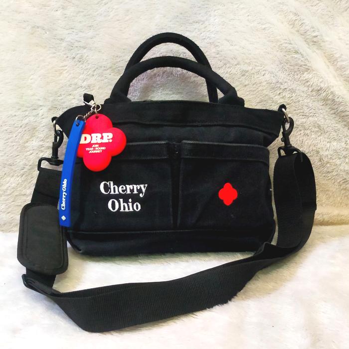 Tas Sling Selempang Kanvas Hitam SHOOPEN