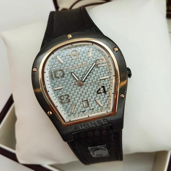 Jam Aigner Roma A136104 Men Grey Pattern Dial Black Leather Strap
