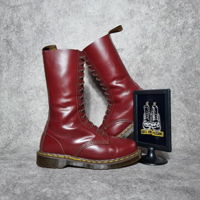 Dr Martens 1914 Vtg Oxblood 8uk Made in England MIE Solovair Docmart