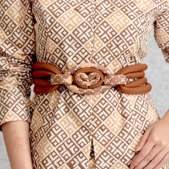 Nova Obi - Amanda Hartanto Batik