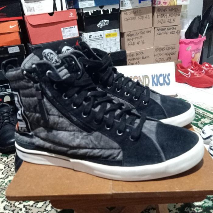 Sepatu Sneakers Diesel D-Velow Mid Second - Size 44