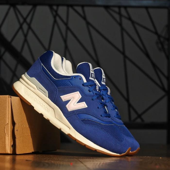New Balance Classic Women CW997H Atlantic Blue / Washed Pink