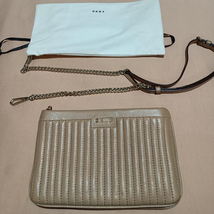 DKNY CROSS BODY BAG ORIGINAL- SECOND