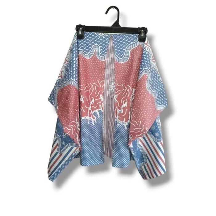 Crop Top Etnik Batik Kampus