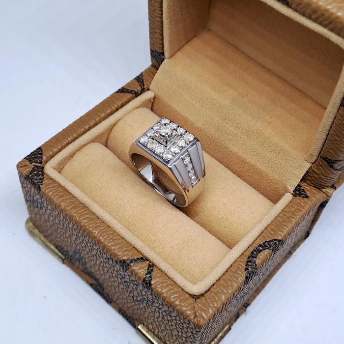 Cincin Berlian Asli Pria Mewah