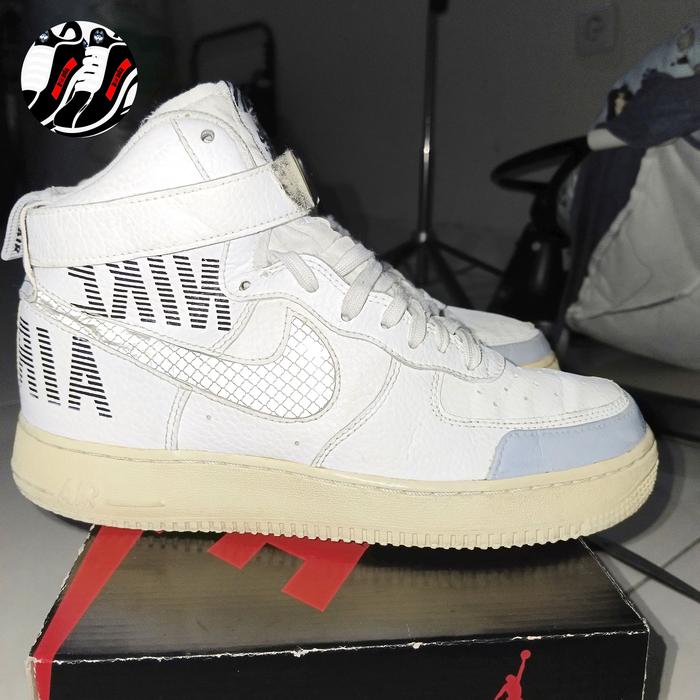 Sepatu sneakers Nike AF1 High