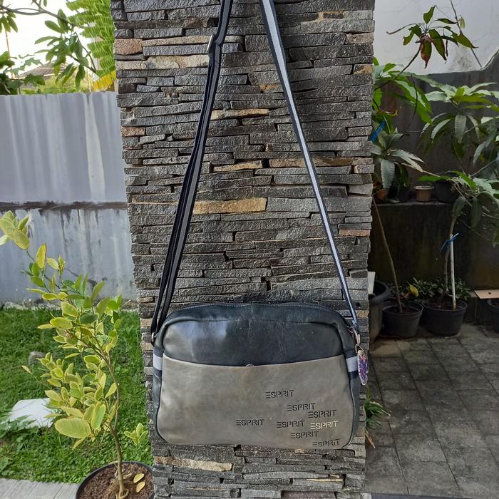 esprit sling bag original