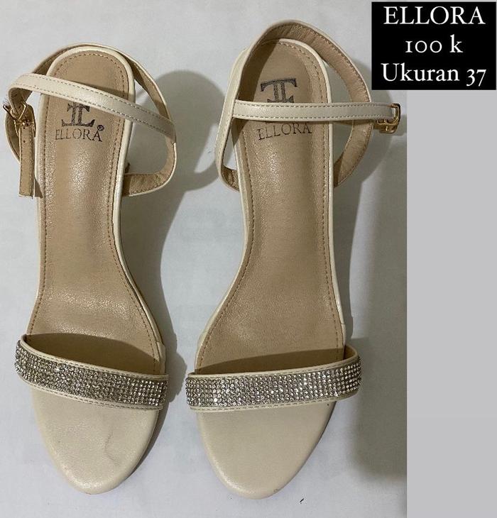 PRELOVED SEPATU WANITA ELLORA 37