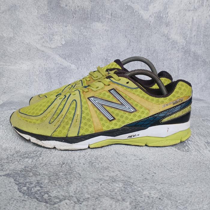 SEPATU NB NEW BALANCE 890 V2 / M890BG2 SECOND ORIGINAL LIKE NEW