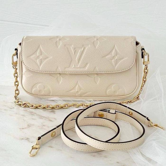 Louis Vuitton LV ivy empreinte leather creme