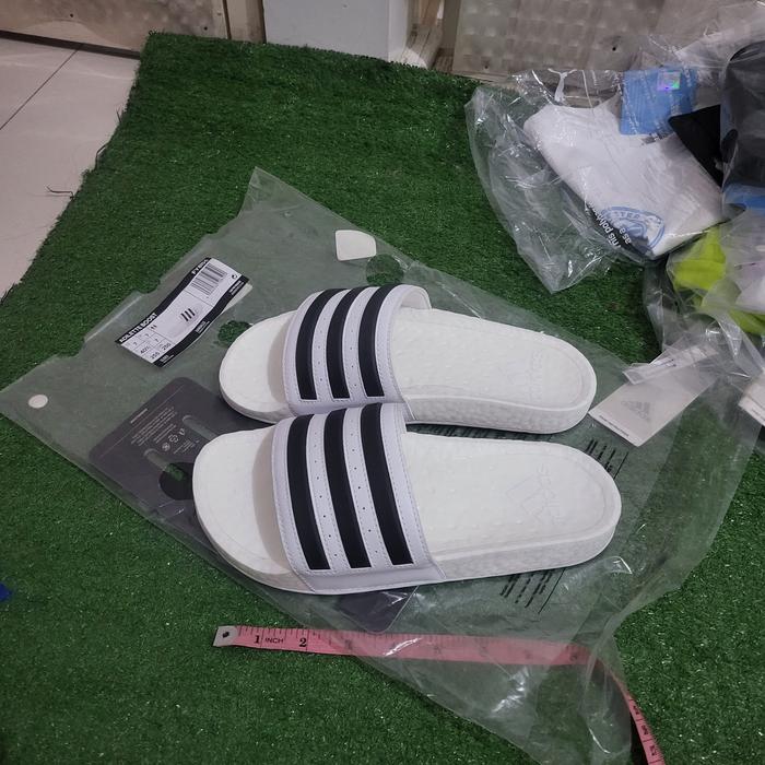 adidas original adilette boost sandal  white black bnip resmi