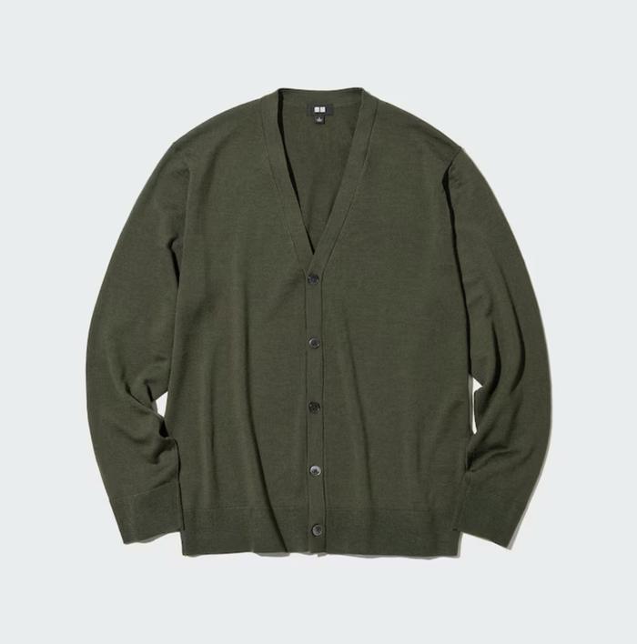 UNIQLO KAOS JAKET OUTER V Neck Long Sleeve Cardigan OLIVE HIJAU - L