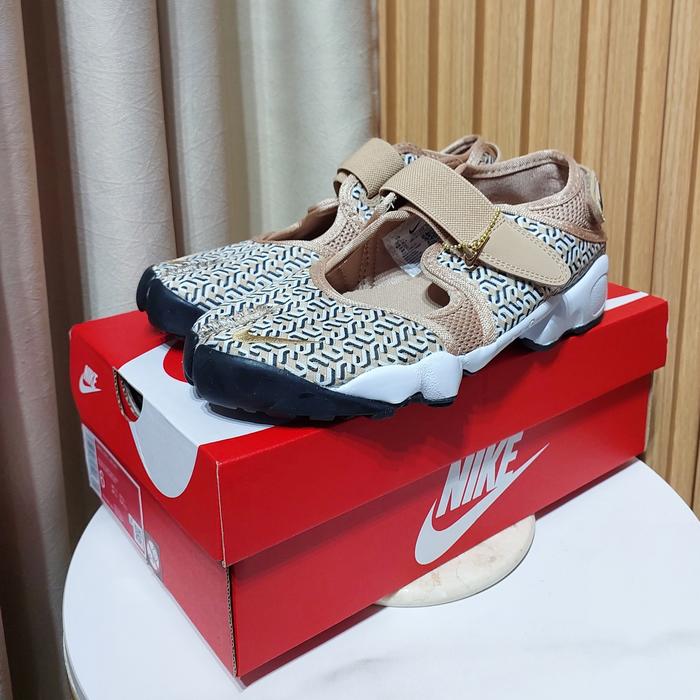 Nike Air Rift United Hemp Summit (New With Box)