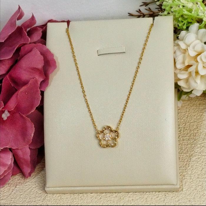 Kalung Emas 20K Fashion Floral