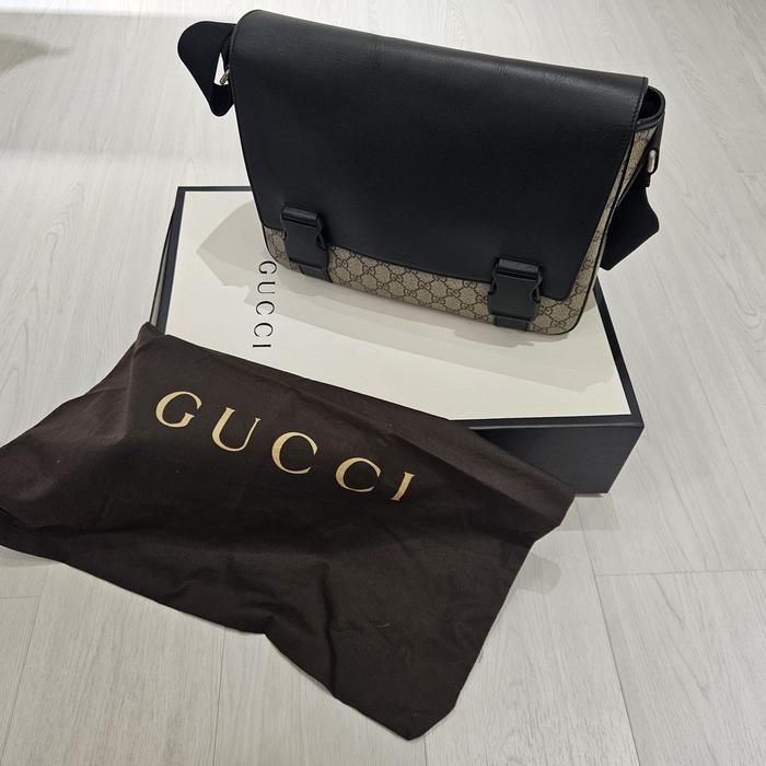 Gucci Sling Bag Original