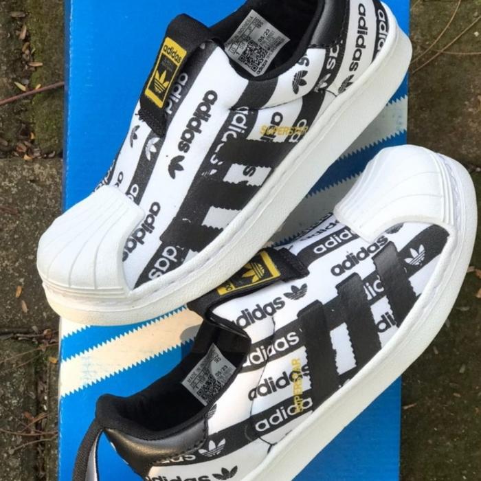 SEPATU KIDS ADIDAS SUPERSTARS SLIP ON BLACK WHITE ORIGINAL BNIB