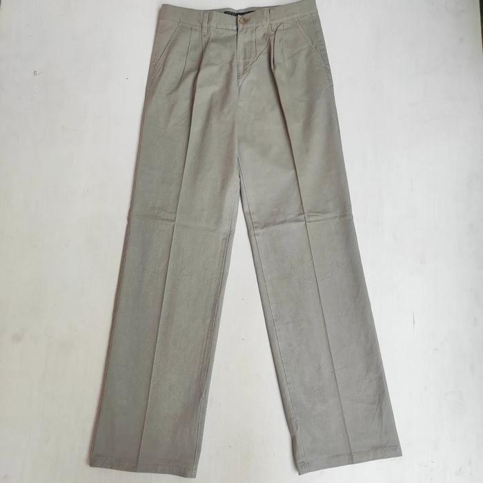 Maui and Sons Chino Pants size 30