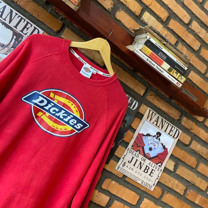 crewneck dickies big logo
