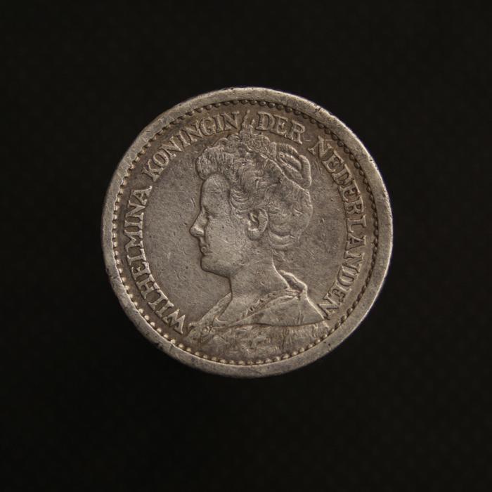 Uang Koin Perak 1/2 Gulden Wilhelmina Mantel Tahun 1912 - Belanda