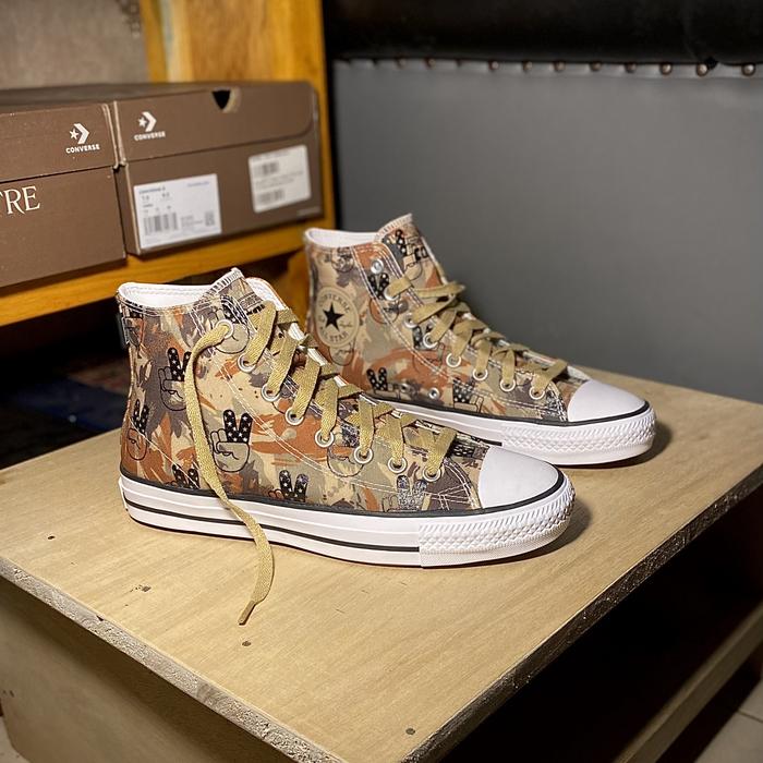 Size 41. Converse CTAS pro election day camoflage army original